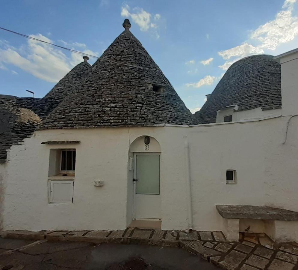 Trullo Alberobello Vacanze Desa 2 Bagian luar foto